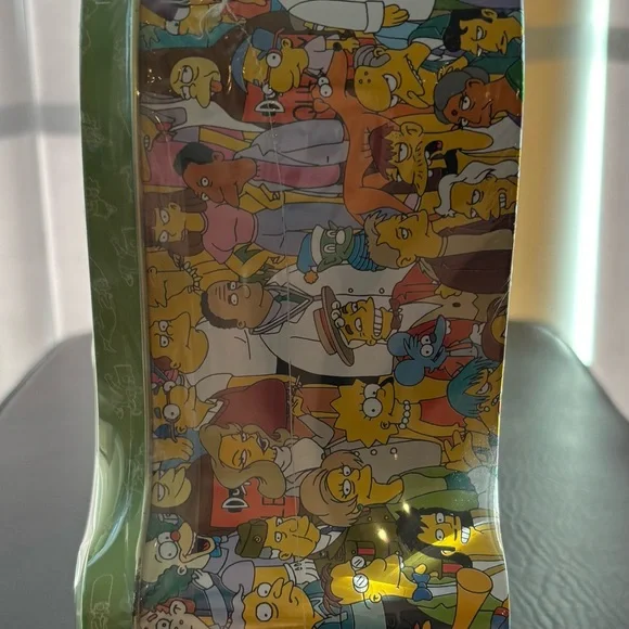 The Simpsons Trivia Game (Never Opened) - Picture 7 of 7